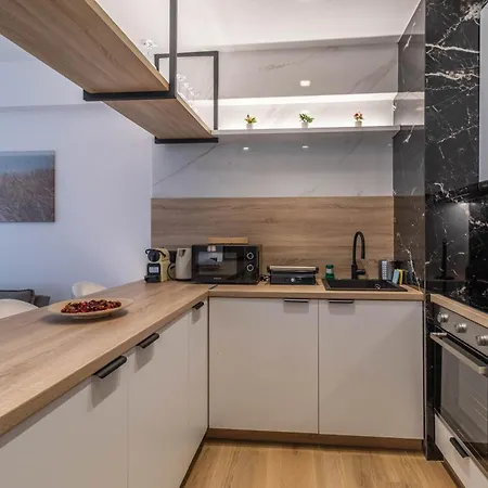 Bohosapiens Atlas With Sea Access شقة