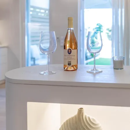 Bohosapiens Atlas With Sea Access דירה *