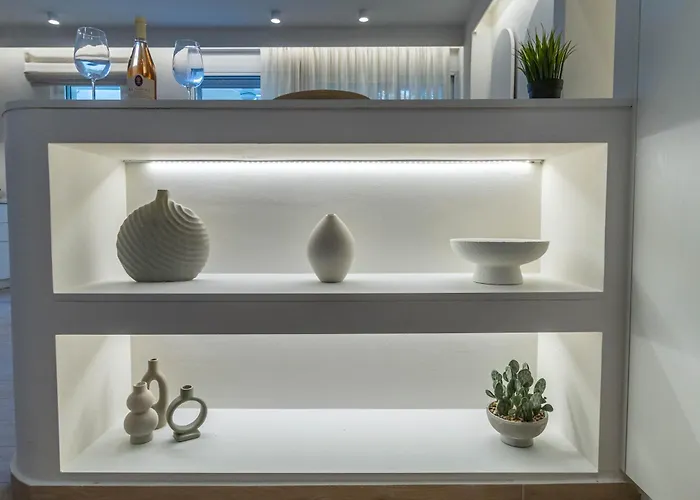 Апартаменты Bohosapiens Atlas With Sea Access *