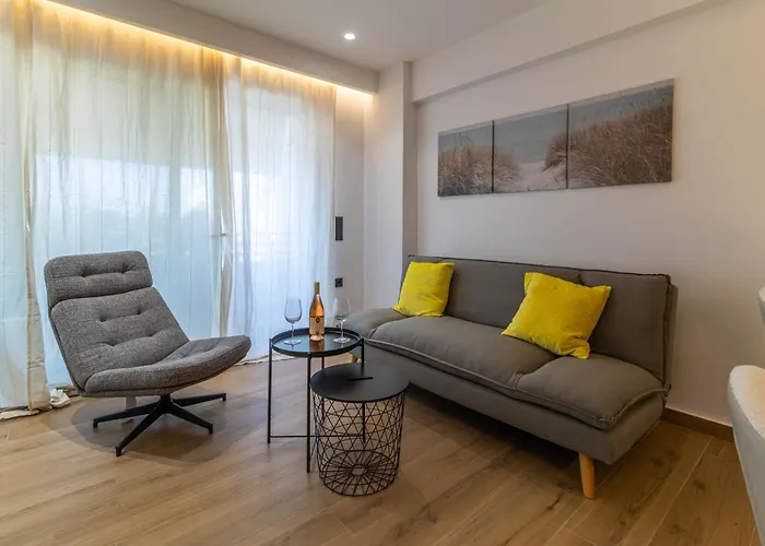 Апартаменты Bohosapiens Atlas With Sea Access Лоутраки