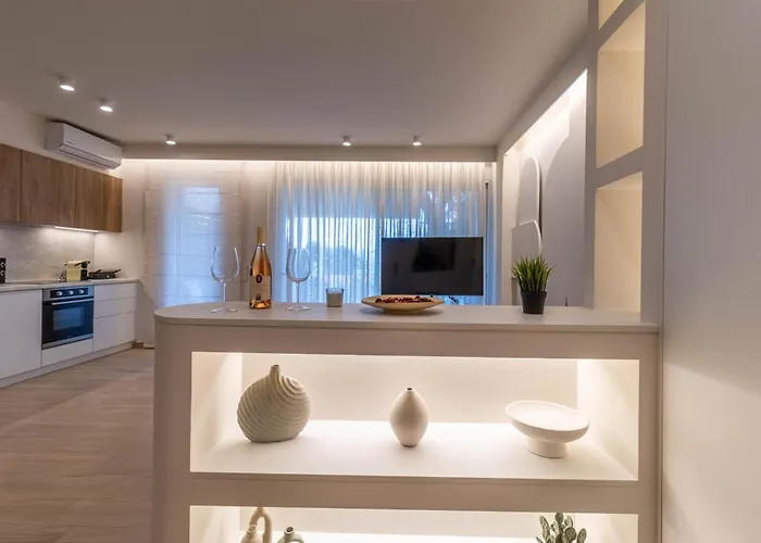 Bohosapiens Atlas With Sea Access Лоутраки