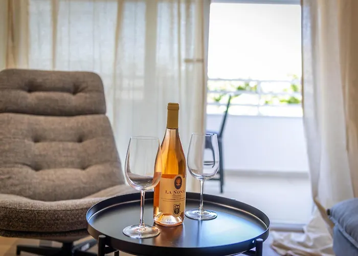 Апартаменты Bohosapiens Atlas With Sea Access Лоутраки