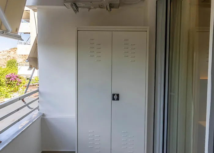 Bohosapiens Atlas With Sea Access Лоутраки